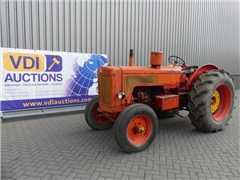 Hanomag R800