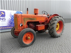 Hanomag R800