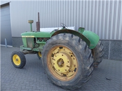 John Deere 4020