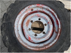 2x Unimog wheel rim 7.50-18