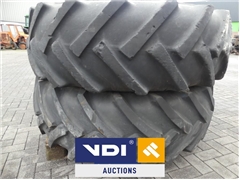 2x Continental Tractor tires 18.4R30