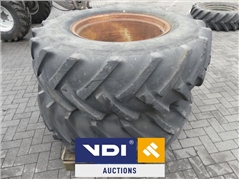 2x Continental Tractor tires 18.4R30