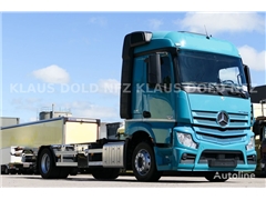 Mercedes Actros Ciężarówka podwozie Mercedes-Benz Actros 1842