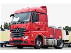 Mercedes Actros Ciągnik siodłowy Mercedes-Benz Actros 1845