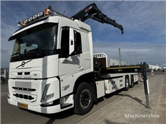 Żuraw samojezdny Volvo FM430 6x2 HIAB X-HiDuo 228