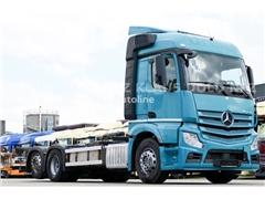 Mercedes Actros Ciężarówka podwozie Mercedes-Benz Actros 2543