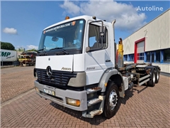 Mercedes Atego Ciężarówka hakowiec Mercedes-Benz Atego 2628 6x4 Euro 3 Manual Gear full steel suspension