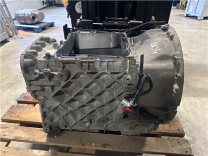 VOLVO GEARBOX AT2412F // 60150786