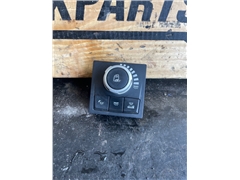 RENAULT SWITCH LIGHT 7421995058