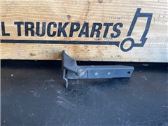 VOLVO HINGE 82192393