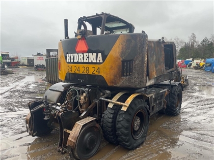 HYDREMA CONSTRUCTION EXCAVATOR MX16 RAIL