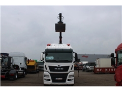 MAN TGX 26.460 6x2 + AJK HMF 2243Z + remote +/ lift -