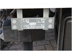 MAN TGL 8.220 + MANUAL + EURO 6 + LIFT