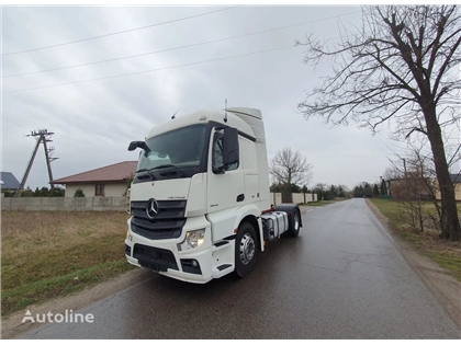 Mercedes Actros Ciągnik siodłowy Mercedes-Benz ACTROS 1843 ADR EURO 6 2015