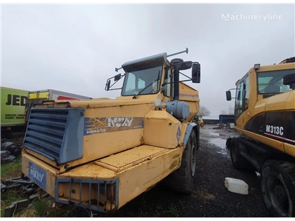 Miniwywrotka Komatsu MOXY MT 27 ZAMIANA