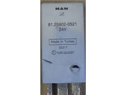 MAN Przekaźnik   24v 81.25902-0521 do ciężarówki M