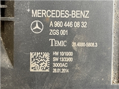 MERCEDES DOOR ECU A9604460832