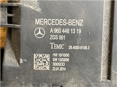 MERCEDES DOOR ECU A9604461319