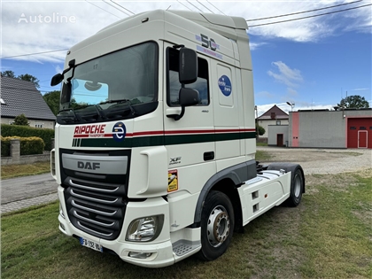 DAF XF Ciągnik siodłowy DAF XF460