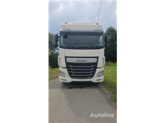 DAF XF Ciągnik siodłowy DAF XF460