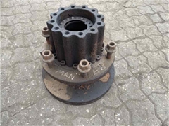 MAN REAR HUB 81.35701-0147