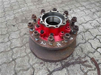 MAN REAR HUB 81.35701-0155