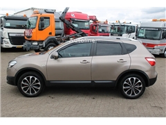 SUV Nissan Qashqai 2.0 AUTOMATIC / CAMERA