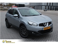 Kombi Nissan Qashqai 2.0 + AUT + CAMERA + TREKHAAK