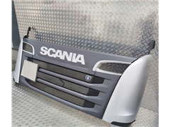 ATRAPA GÓRNA SCANIA R V8