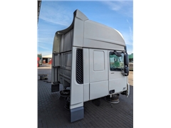 KABINA DAF XF 106