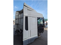 KABINA DAF XF 106