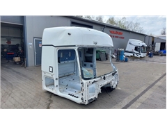 RENAULT GAMA T RANGE 460 DTI ELEMENT KABINY USZKOD