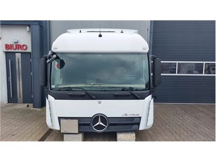 MERCEDES ACTROS MP4 KABINA KPL STREAM SPACE EURO 6