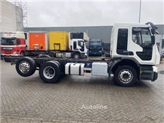 Volvo FE 320 6x2 chassis cabine, liftas en stuuras voor