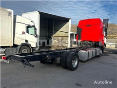 Renault T480 HIGH SLEEPER CAB