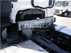 Iveco AT440T/FP-CT  PORTACOCHES