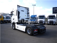 Renault T520 HIGH SLEEPER CAB