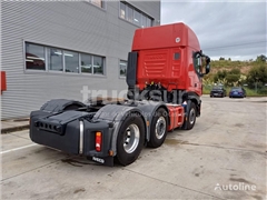 Iveco STRALIS Ciągnik siodłowy IVECO STRALIS 560 E6 ejes 6x24