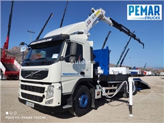 Volvo FM 410 6X2 GRUA PORTAMAQUINARIA