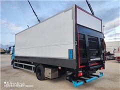 Volvo FL 240 CERRADO 16T