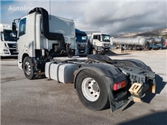 DAF CF Ciągnik siodłowy DAF CF 85.460