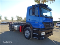 Mercedes Axor Ciężarówka hakowiec Mercedes-Benz AXOR 18 33