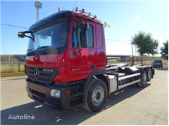 Mercedes Actros Ciężarówka hakowiec Mercedes-Benz ACTROS 25 44