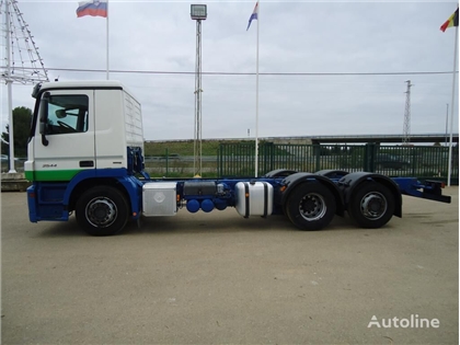 Mercedes Actros Ciężarówka podwozie Mercedes-Benz ACTROS 25 44