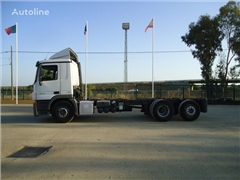 Mercedes Actros Ciężarówka podwozie Mercedes-Benz ACTROS 25 32