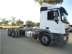 Mercedes Actros Ciężarówka podwozie Mercedes-Benz ACTROS 25 32