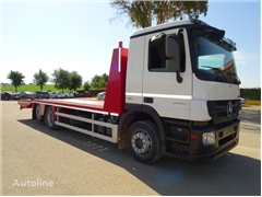 Mercedes Actros Ciężarówka do przewozu samochodów Mercedes-Benz ACTROS 25 44