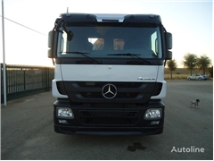 Mercedes Actros Ciężarówka do przewozu samochodów Mercedes-Benz ACTROS 25 32