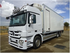 Mercedes Actros Ciężarówka chłodnia Mercedes-Benz ACTROS 25 46