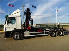 Mercedes Actros Ciężarówka hakowiec Mercedes-Benz ACTROS 26 41